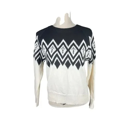 Black & White Nordic Geometric Knit Sweater | Shein | Cabin Core | Size S NWOT - Picture 3 of 6